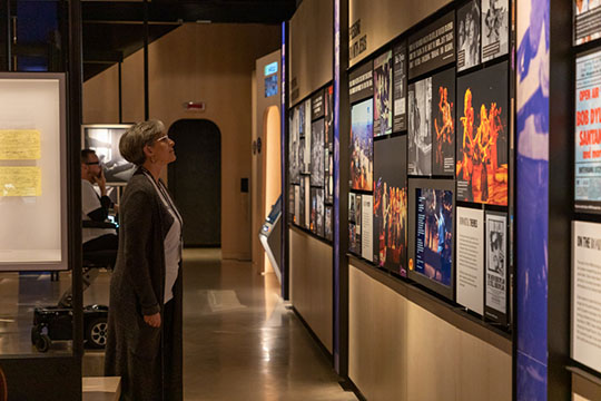 Bob Dylan Center link