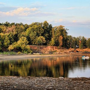 Scenic coves of Lake Eufaula like this one wait to be explored by visitors.