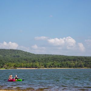 Discover the picturesque views available from the water at Cherokee Landing State Park with a pedal boat or canoe rental. Photo by Lori Duckworth/Oklahoma Tourism.