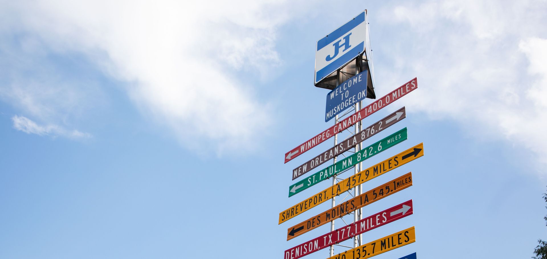 Jefferson Highway directional sign in Muskogee.
