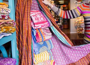 Find everything on your holiday shopping list — and treat yourself as well — at Oklahoma’s independent boutique hubs and charming main streets as the RoadTripOK team checks out some top retail destinations in this episode.