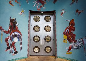 Step back in time at Woolaroc's working ranch, museum and wildlife preserve, scope out Bartlesville from the top of a Frank Lloyd Wright skyscraper, then unwind with dinner and drinks at Frank & Lola's in this Oklahoma Road Trip episode.