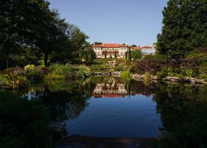 Explore Tulsa's award-winning Gathering Place, Mother Road Market and Philbrook Museum of Art with the Oklahoma Road Trip Team in this episode.