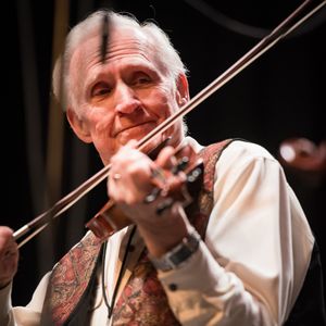 Byron Berline performs at the 2017 Fiddler Hall of Fame induction