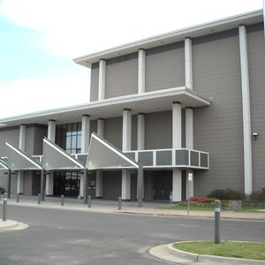 The Muskogee Civic Center is an 8,500-square-foot venue located in the heart of Muskogee.
