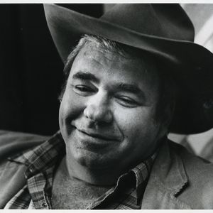 Hoyt Axton got his start singing folk songs in San Francisco night clubs.