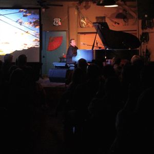 Jimmy Webb performing at The Blue Door in 2015