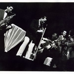 Charlie Christian played with a variety of jazz ensembles throughout his rise to popularity.