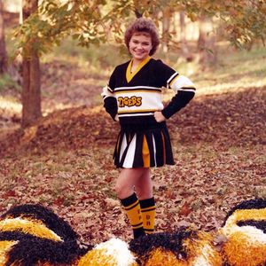 Kristin Chenoweth was a cheerleader at Broken Arrow High School. 