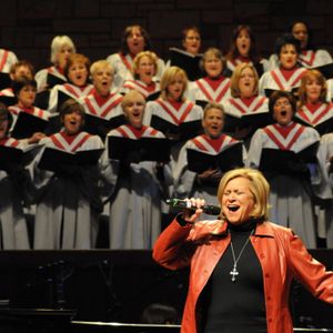 Sandi Patty performs at the 2011 Oklahoma Inaugural Prayer Service at Crossings Community Church.