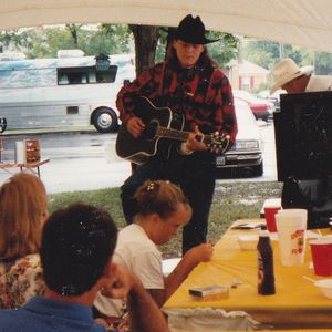 Young Blake Shelton performs at the Mae Boren Axton Award Show. 