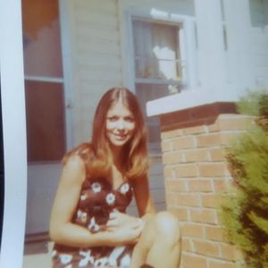 Jody Miller at the Brooks homeplace (her in-laws) in the early 1970's in Blanchard, Oklahoma