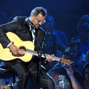 Vince Gill performs at the Healing in the Heartland Concert in 2013.