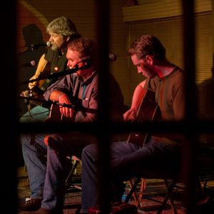 Tom Skinner, Greg Jacobs and John Fullbright at The Blue Door in 2009.