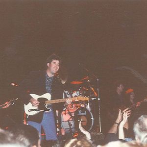Vince Gill enjoys performing live.