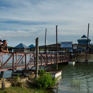 Prep for your Lake Texoma State Park adventures with the help of Catfish Bay Marina. Photo by James Pratt.