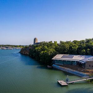 Be amazed by the exceptional views from the modern Lake Murray State Park Nature Center. Photo by Shane Bevel.