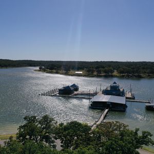 Catfish Bay Marina at Lake Texoma State Park offers a full-service marina with a fuel dock and striper guide fishing services. Photo by Lori Duckworth/Oklahoma Tourism.