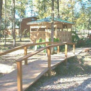 Beavers Bend Wildlife Museum & Cabin Rentals | TravelOK.com - Oklahoma