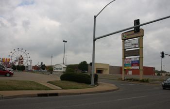 Arrowhead Mall