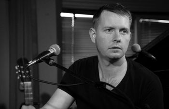 John Fullbright's sound check at The Blue Door in 2015