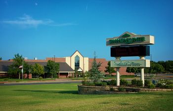 Simmons Center