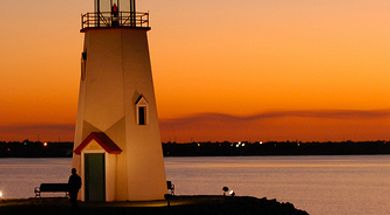 Lakeside Getaways in Frontier Country
