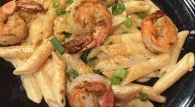 Tiny Mae's Bar & Grill