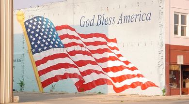 Skiatook Patriotic Mural