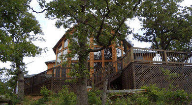 Roberts Retreat Lodge