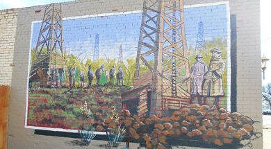 Davenport Oil Mural