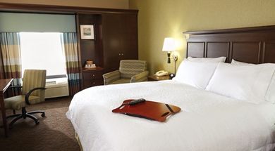 Hampton Inn & Suites Stillwater West