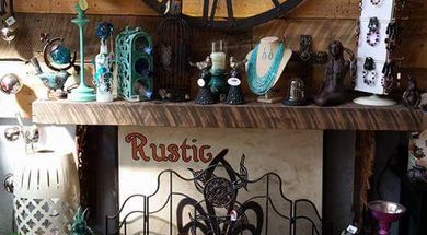 Rustic Elegance Home & Garden
