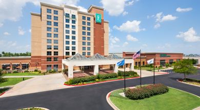 Embassy Suites by Hilton Norman Hotel & Conference Center
