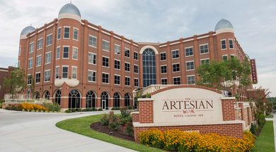 The Artesian Hotel, Casino & Sole'renity Spa
