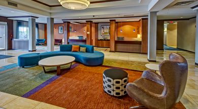 Fairfield Inn & Suites