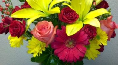 Betty Lou's Flowers & Gifts
