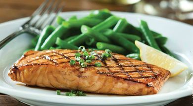 Lone Star Steakhouse & Saloon