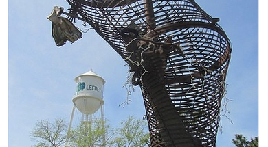 Leedey Tornado Monument