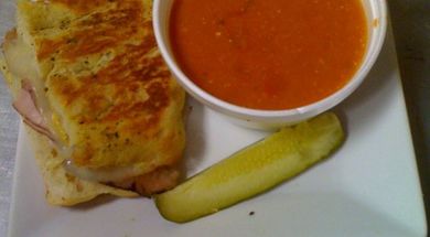 Latté Da Coffee House