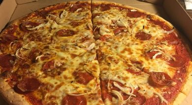 Luigi's Express Gyros & Pizza