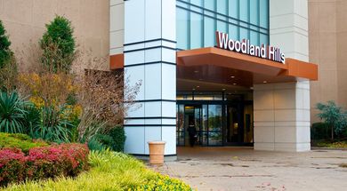 Woodland Hills Mall