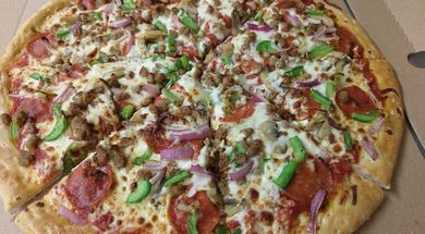 Guthrie's Famous Pizza