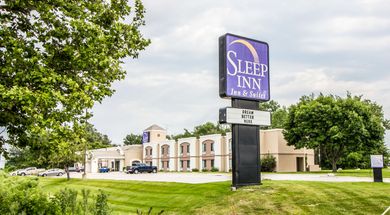 Sleep Inn & Suites