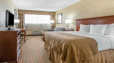 Clarion Hotel Broken Arrow