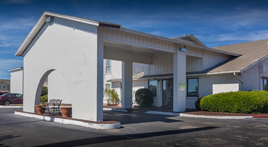 Studio 6 Oklahoma City Airport