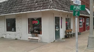 Pat's Main Street Diner