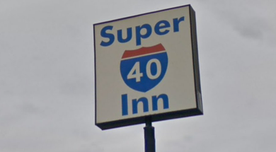 Super 40 Inn