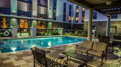 Hampton Inn & Suites