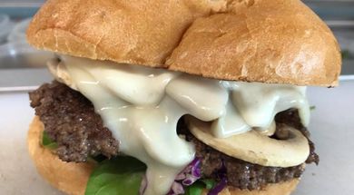 BlueJ's Rollin' Grill